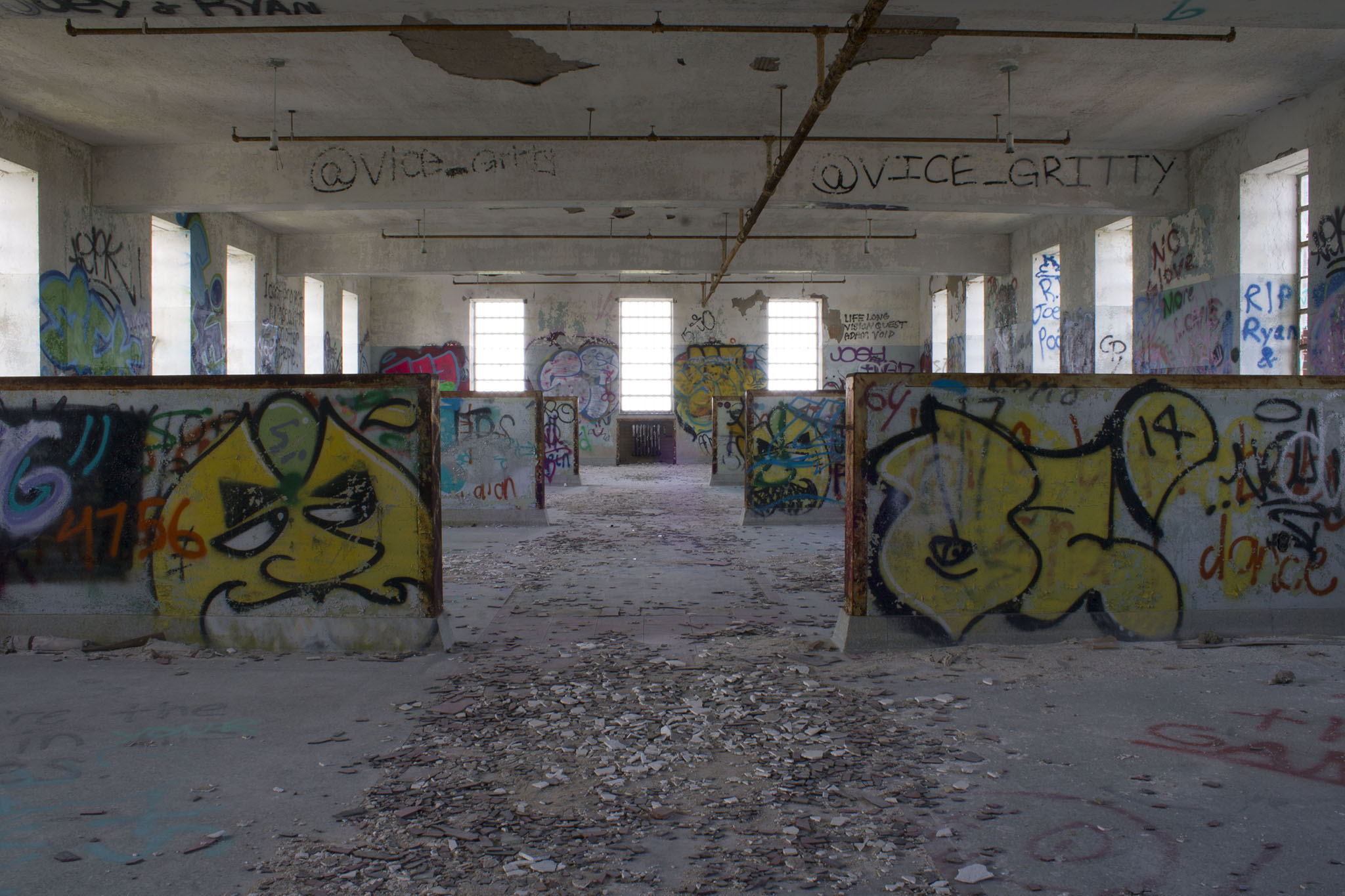 A dormitory on the far left wing of the 9th floor.